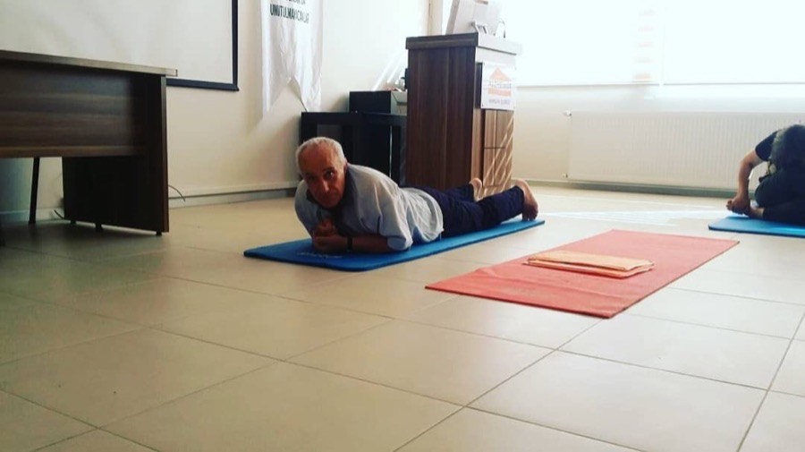 Alzheimer Derneği’nde ders · 2018