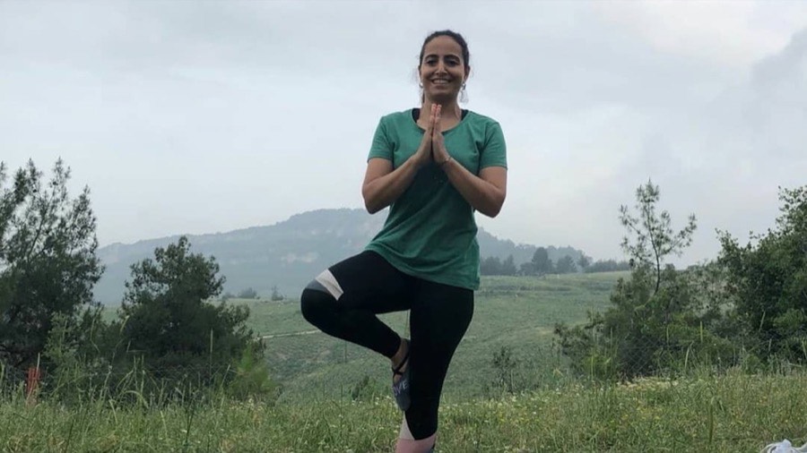 Doğada ağaç duruşu · 2018