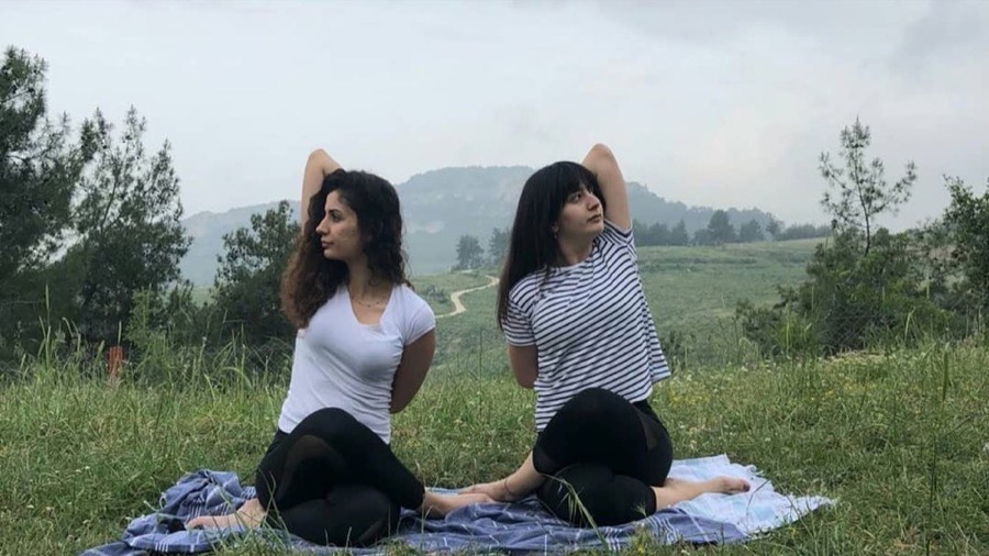 Doğada yoga · 2018